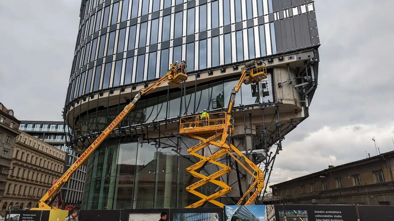 Ocelová konstrukce zastřešení, Masaryk centrum Praha